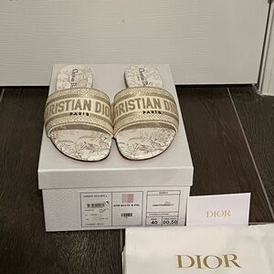 Dior White and Gold Sandals NEW size 40 / US 10